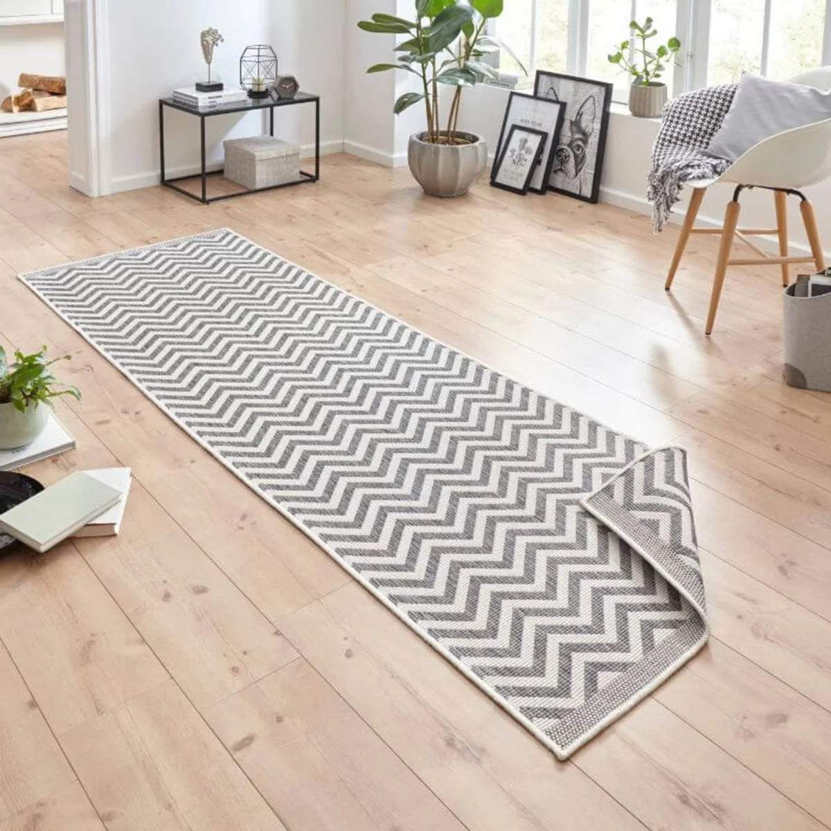 Reversible Palma Chevron Indoor & Outdoor Rug Black - Grey / 340.0cm – image 6