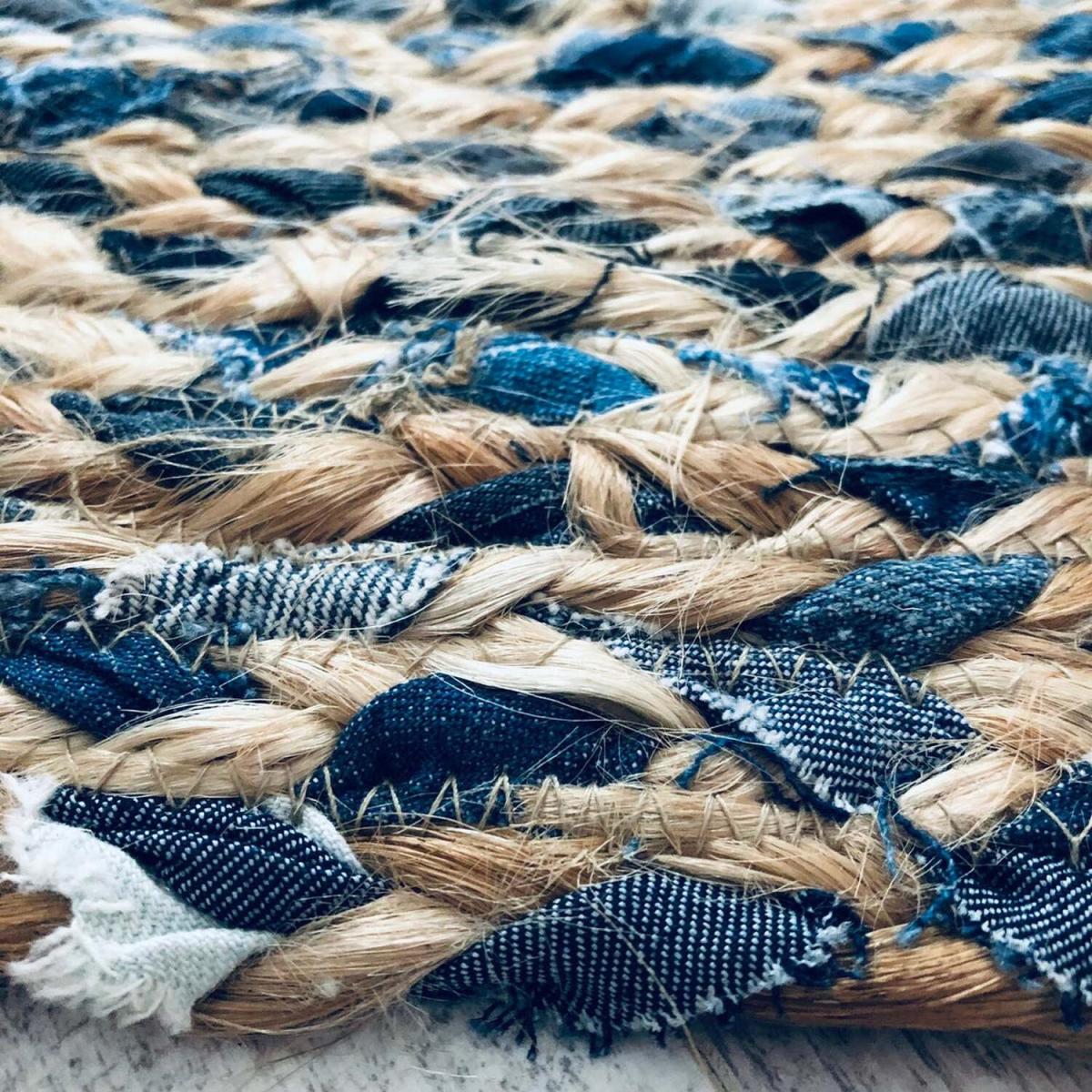 Round Blue Denim & Jute Braided Rug - 90cm – image 2