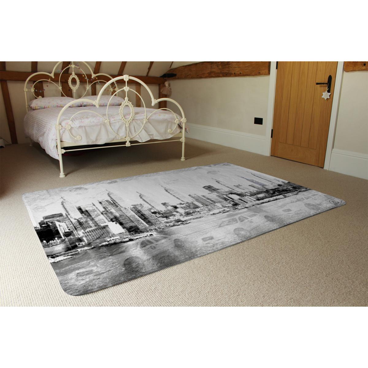 Multiple Empire Rug - Black / 230cm – image 1
