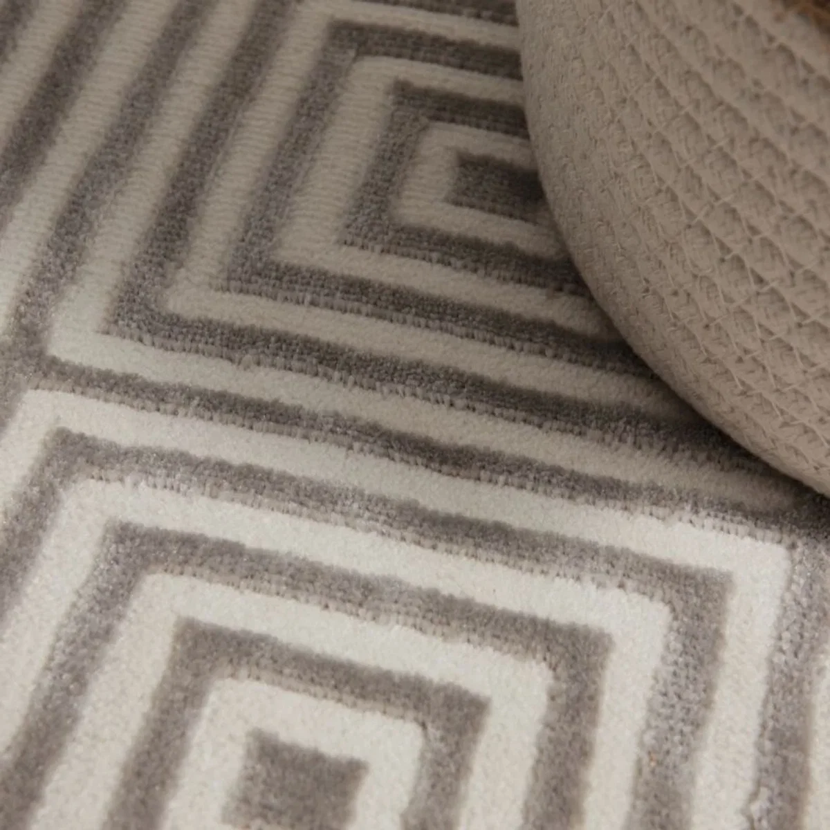Hanse Home Perles Shortpile Tourmaline Polyester Geometric Rug Grey - Grey / 280.0cm – image 2