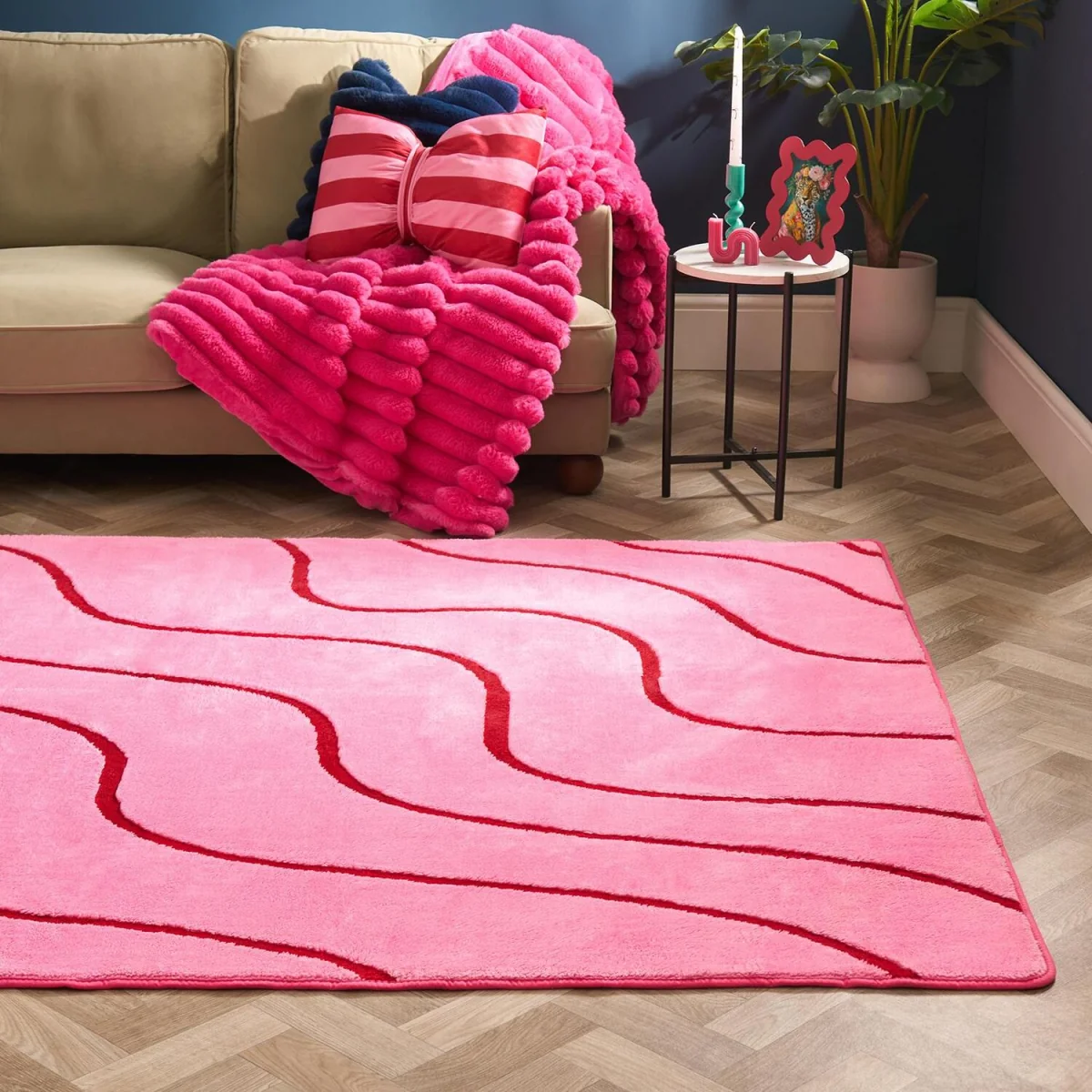 OHS Tufted Contour Rug - Pink/Red / 150cm – image 2