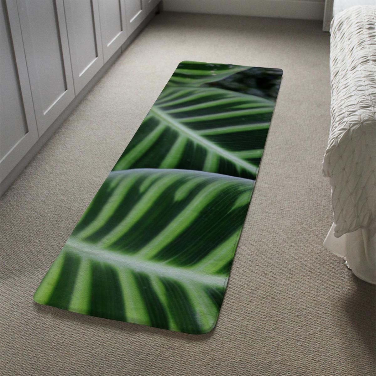 Exotic jungle setting Designer Runner Rug - Green – image 4
