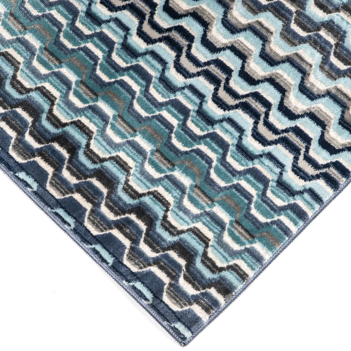 Sky Rug - Red / 170cm – image 3