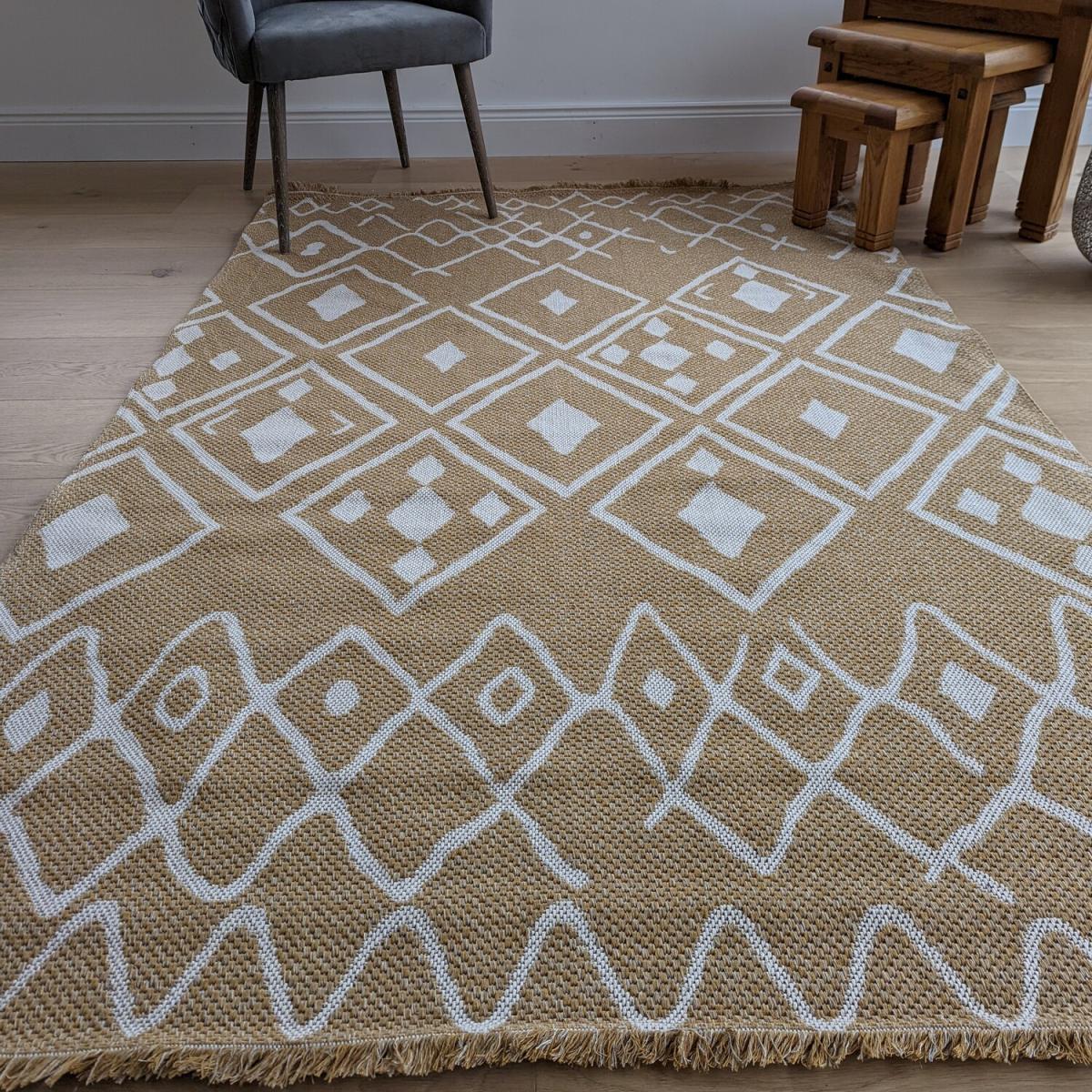 Gold Flatweave Moroccan Outdoor Rug - Gala - Yellow / 150cm – image 5