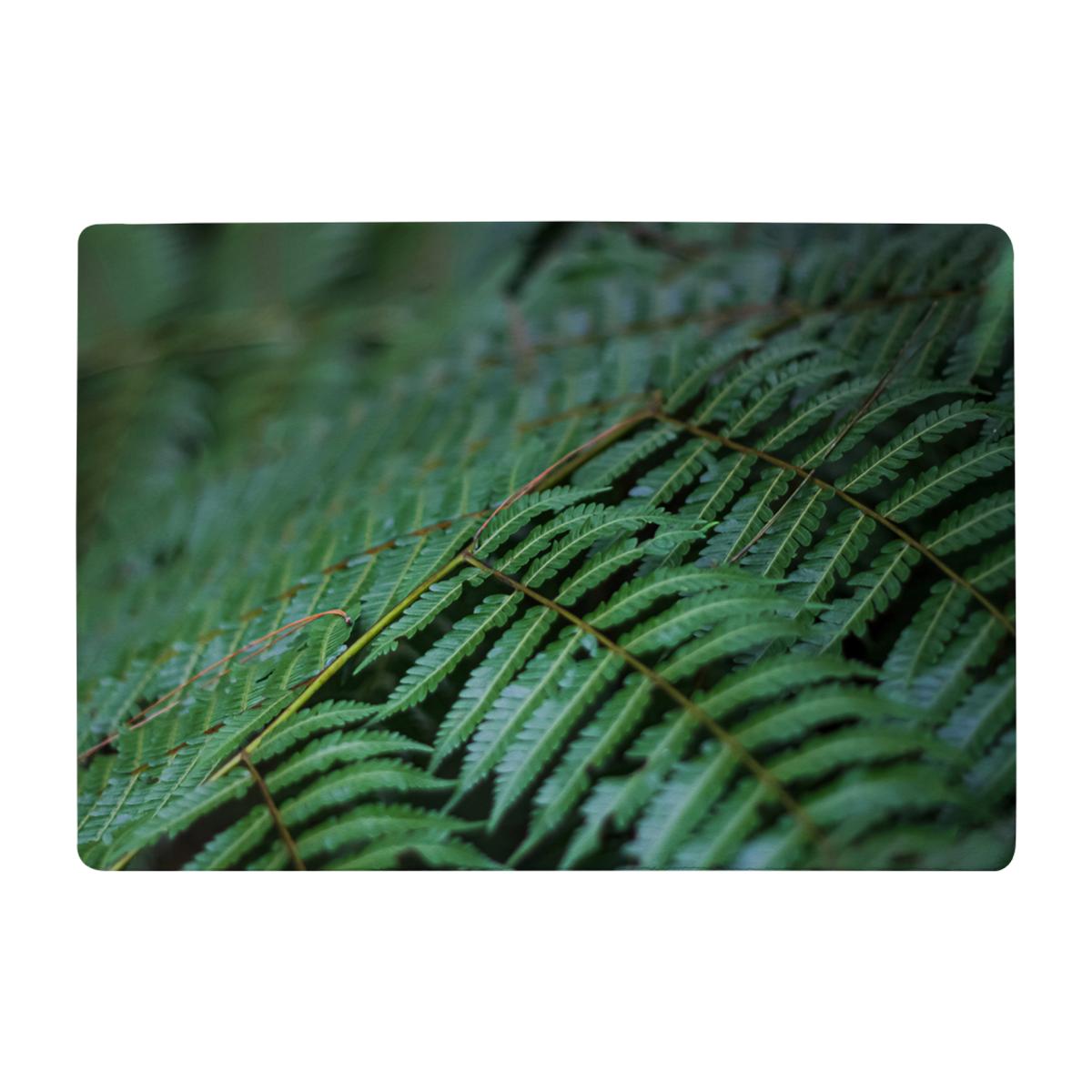 Grren Leaves Pattern And Texture At Indonesia Designer Rug - Green / 150cm – image 1