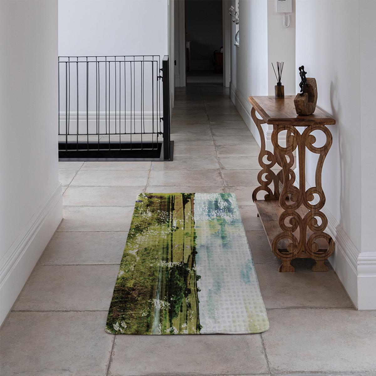 Classic Lake View Runner Rug - Green – image 4