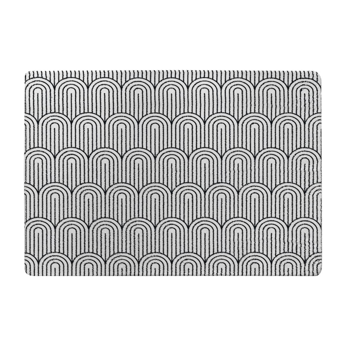 Geometric Curves Rug - Black / 110cm – image 1