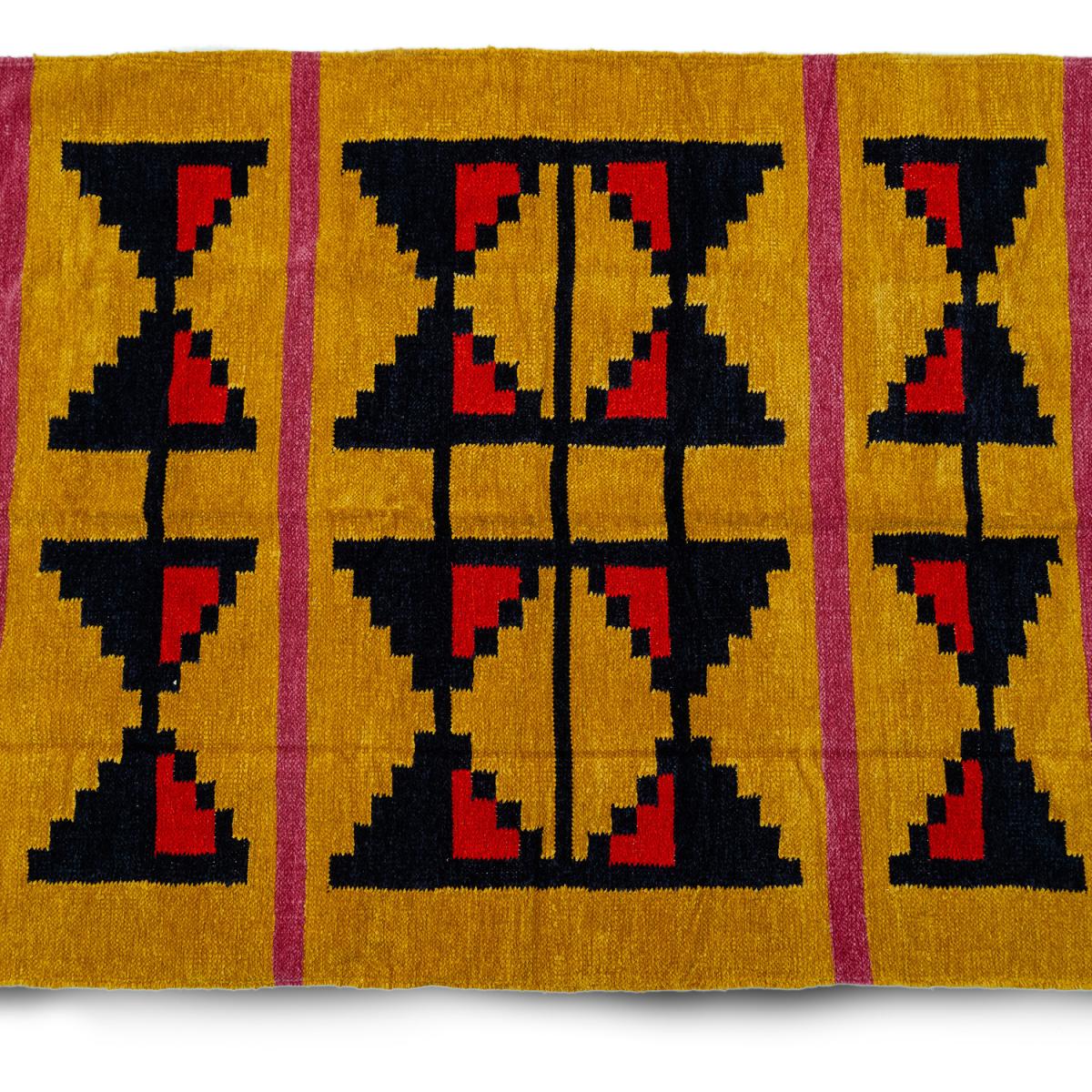 Bordered tribal rug - Yellow – image 2