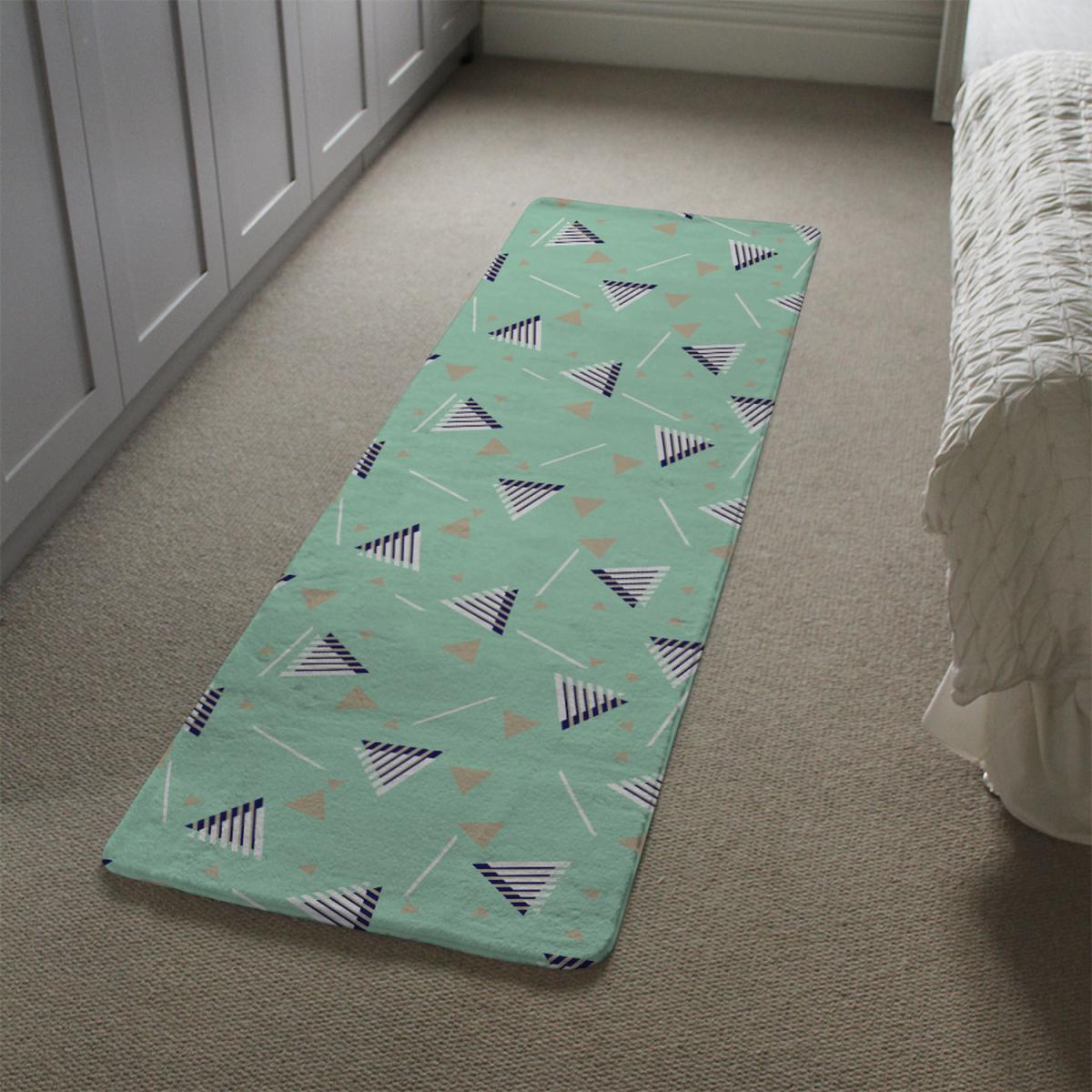 Geometric Triangle Stripes Runner Rug - Green – image 1