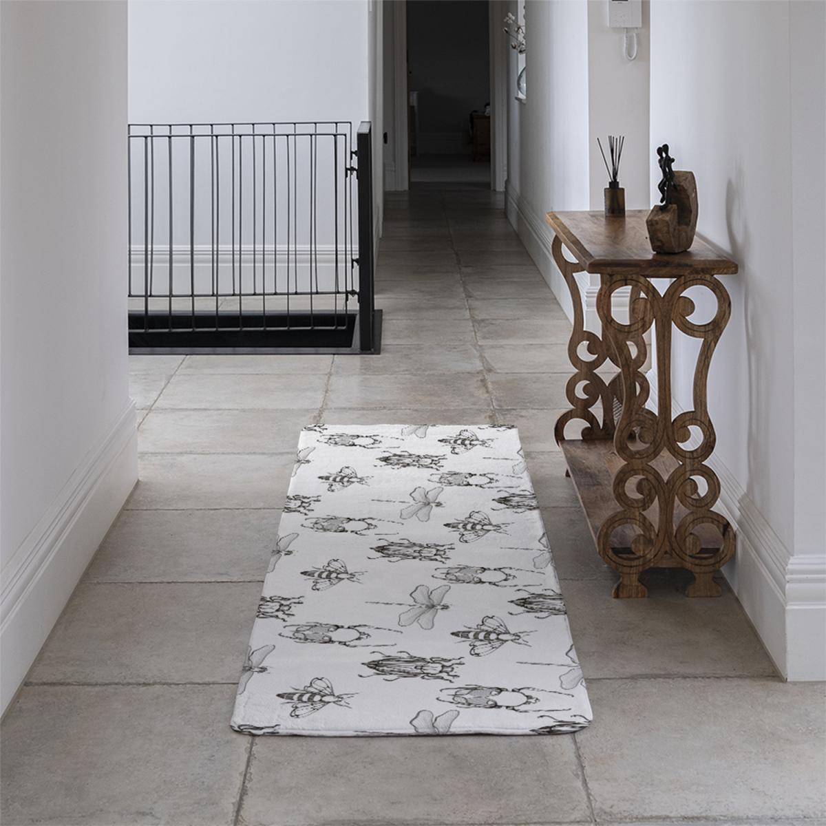 Sketch Of Scarab Beetle May Bug Bee And Dragonfly Runner Rug - Black – image 4