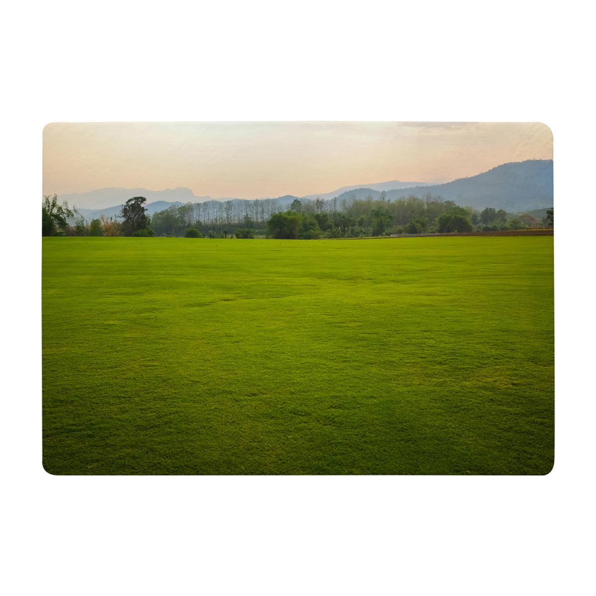 Image Of Lush Grass Field Designer Rug - Green / 200cm – image 1