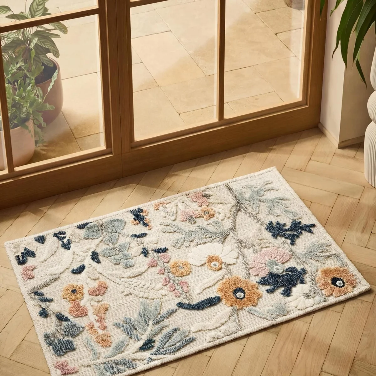 Gardenia Daisy Indoor Outdoor Low Pile Area Rug Floral Design - Cream / 80cm – image 3