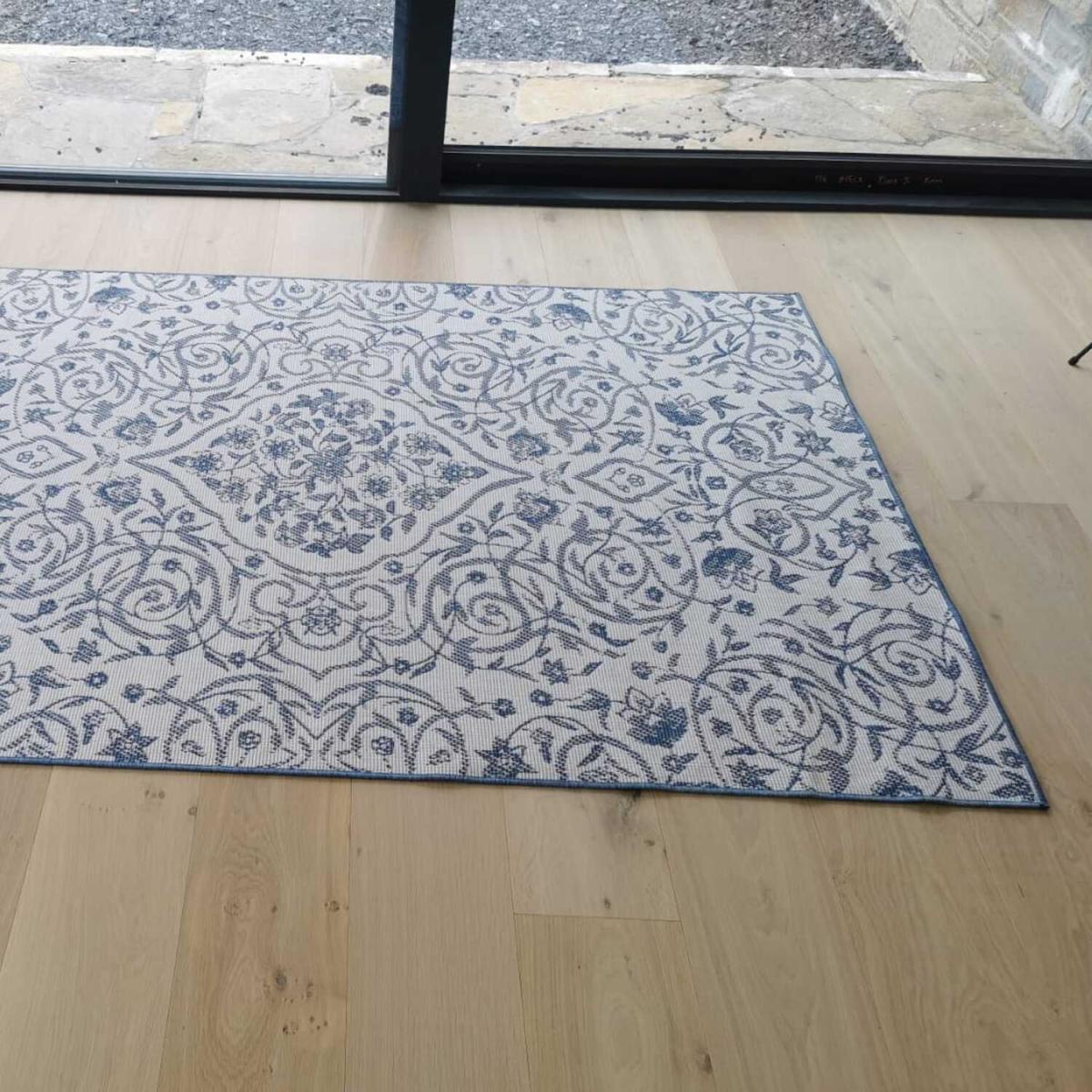 Blue and White Reversible Indoor Outdoor Rug - Capri - Blue / 200cm – image 2