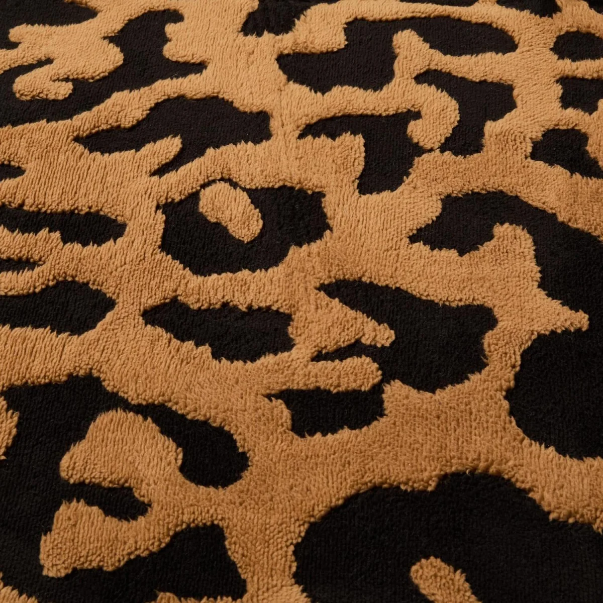 OHS Contrast Tufted Leopard Rug - Black/Brown / 160cm – image 6