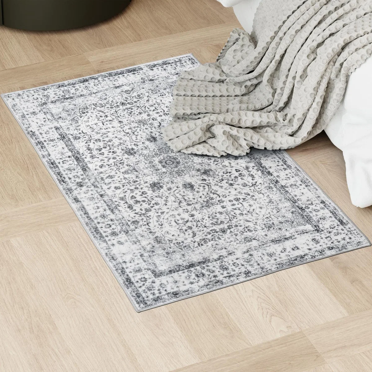 Washable Rug Aliya - oriental pattern, non-slip - Grey / 110cm