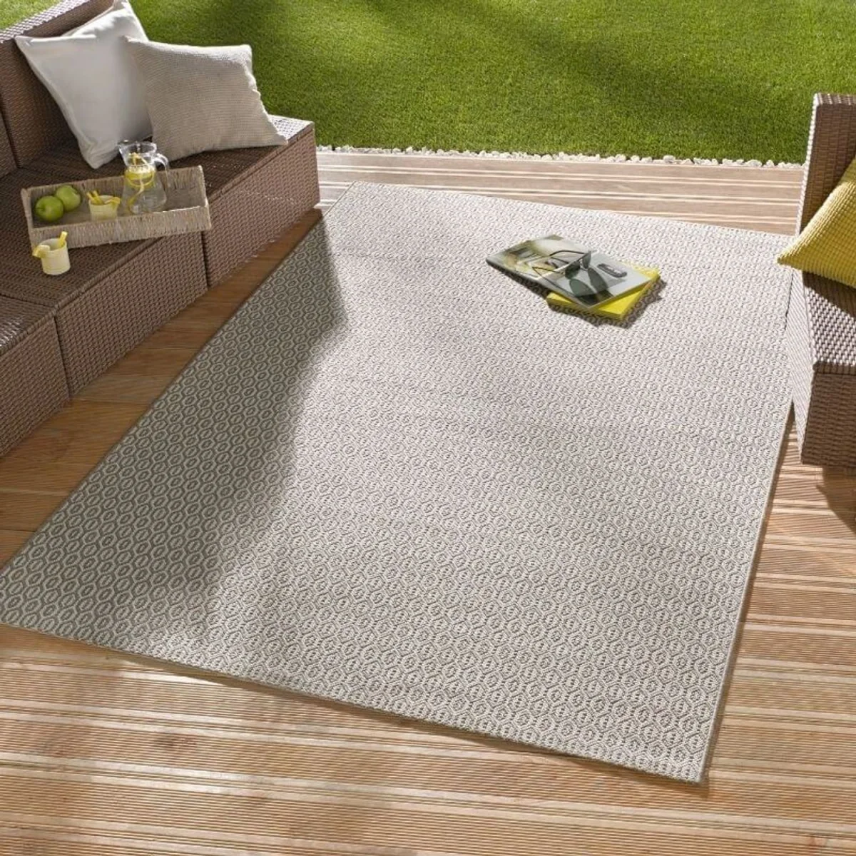 Coin Indoor & Outdoor Rug - Cream / 200.0cm – image 4