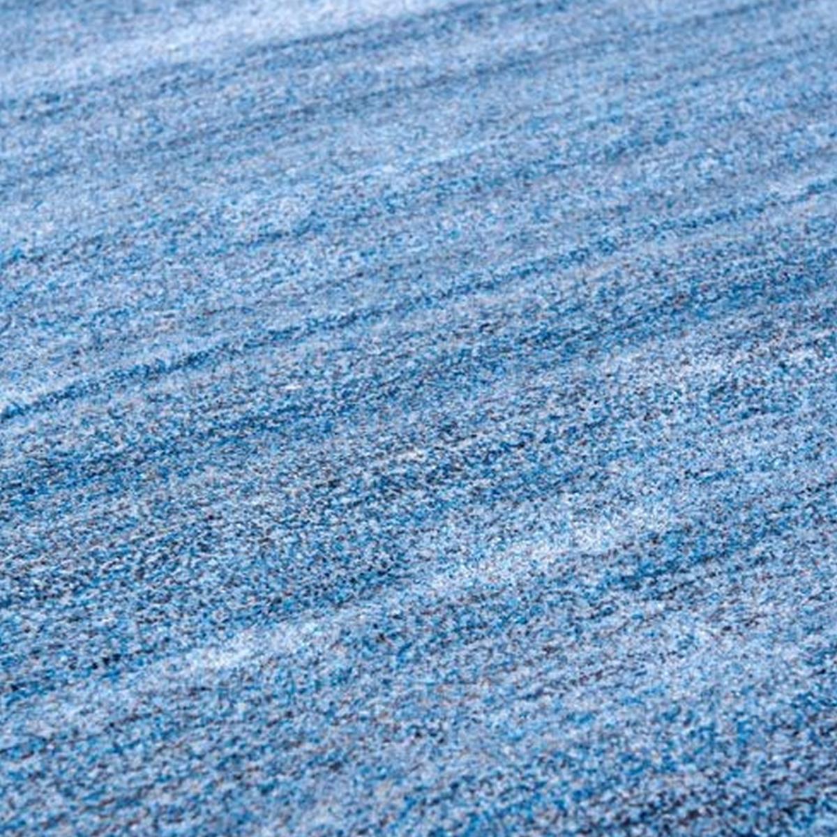 Glaze Rugs in Ocean – image 2