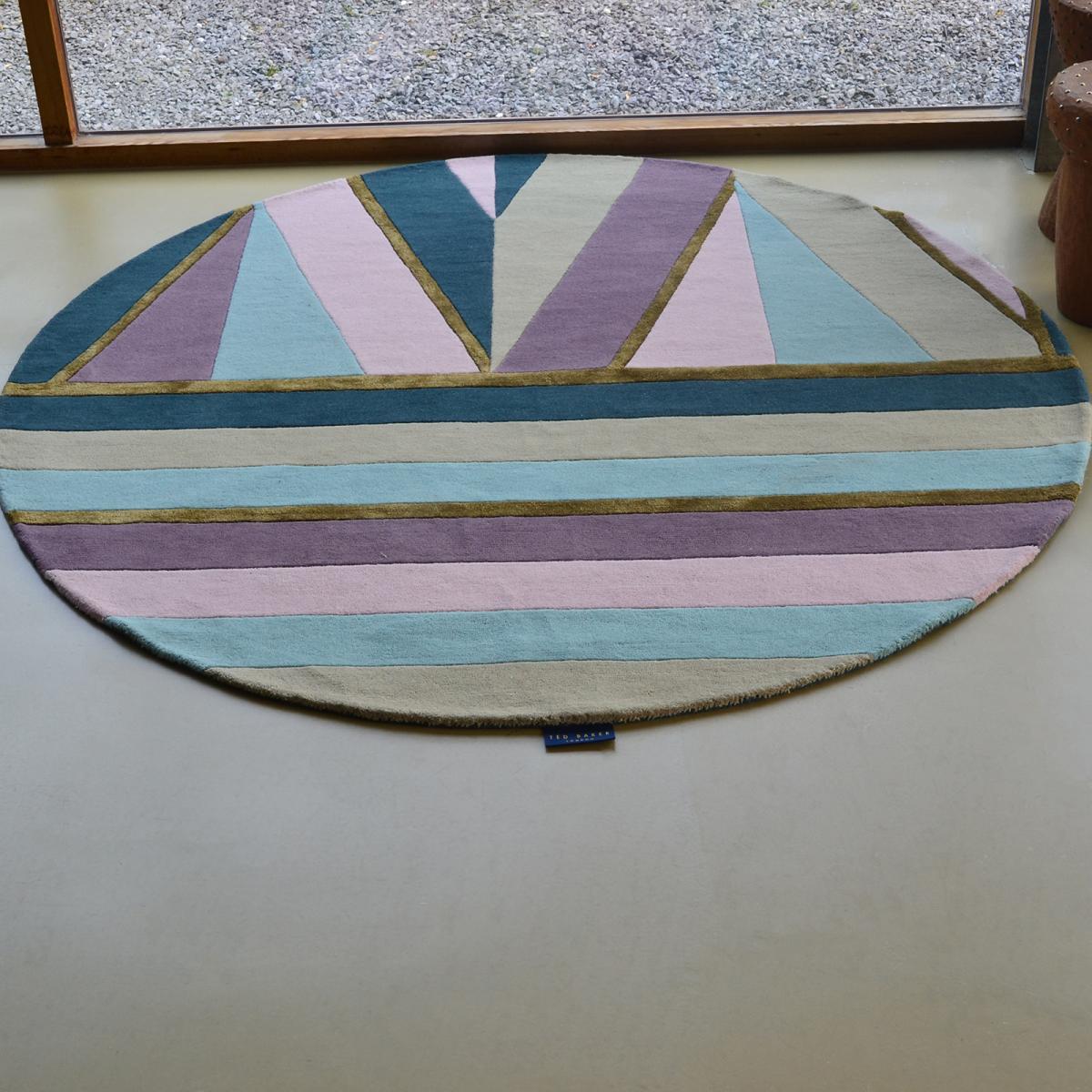 Sahara Round Rugs 56102 by Ted Baker in Pink200x200cm – image 2