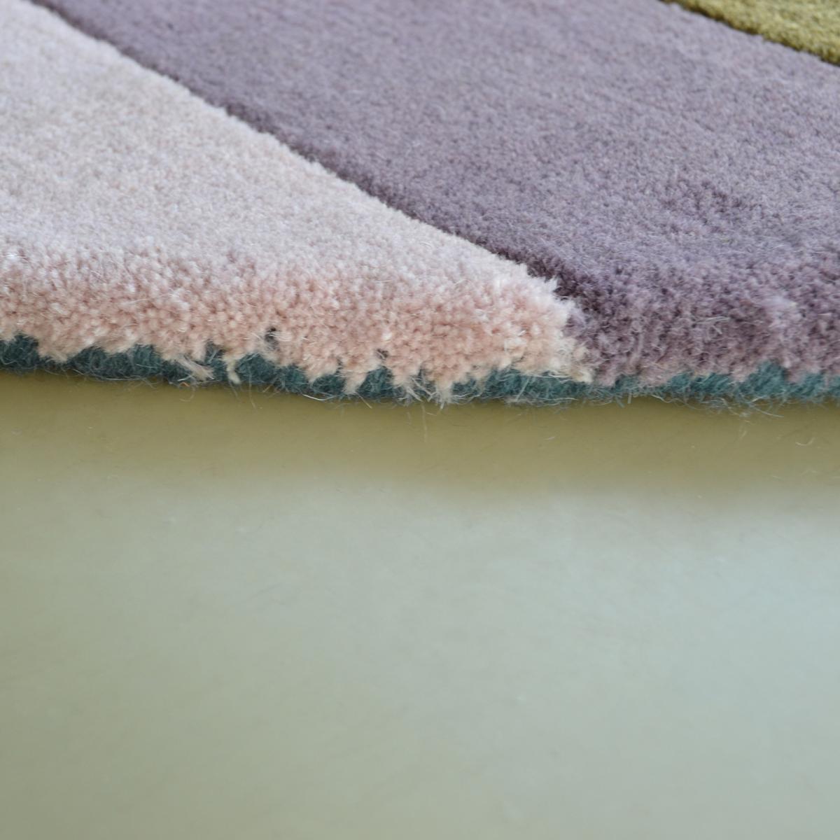 Sahara Round Rugs 56102 by Ted Baker in Pink200x200cm – image 4