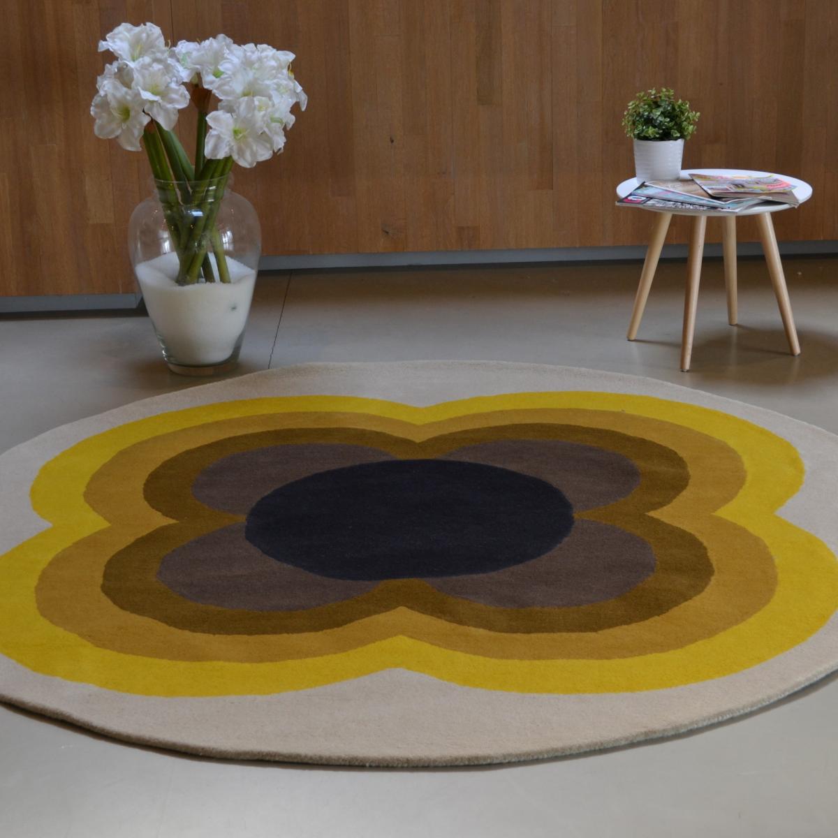 Sunflower Circle Rugs 60006 in Yellow by Orla Kiely 150x150cm – image 2