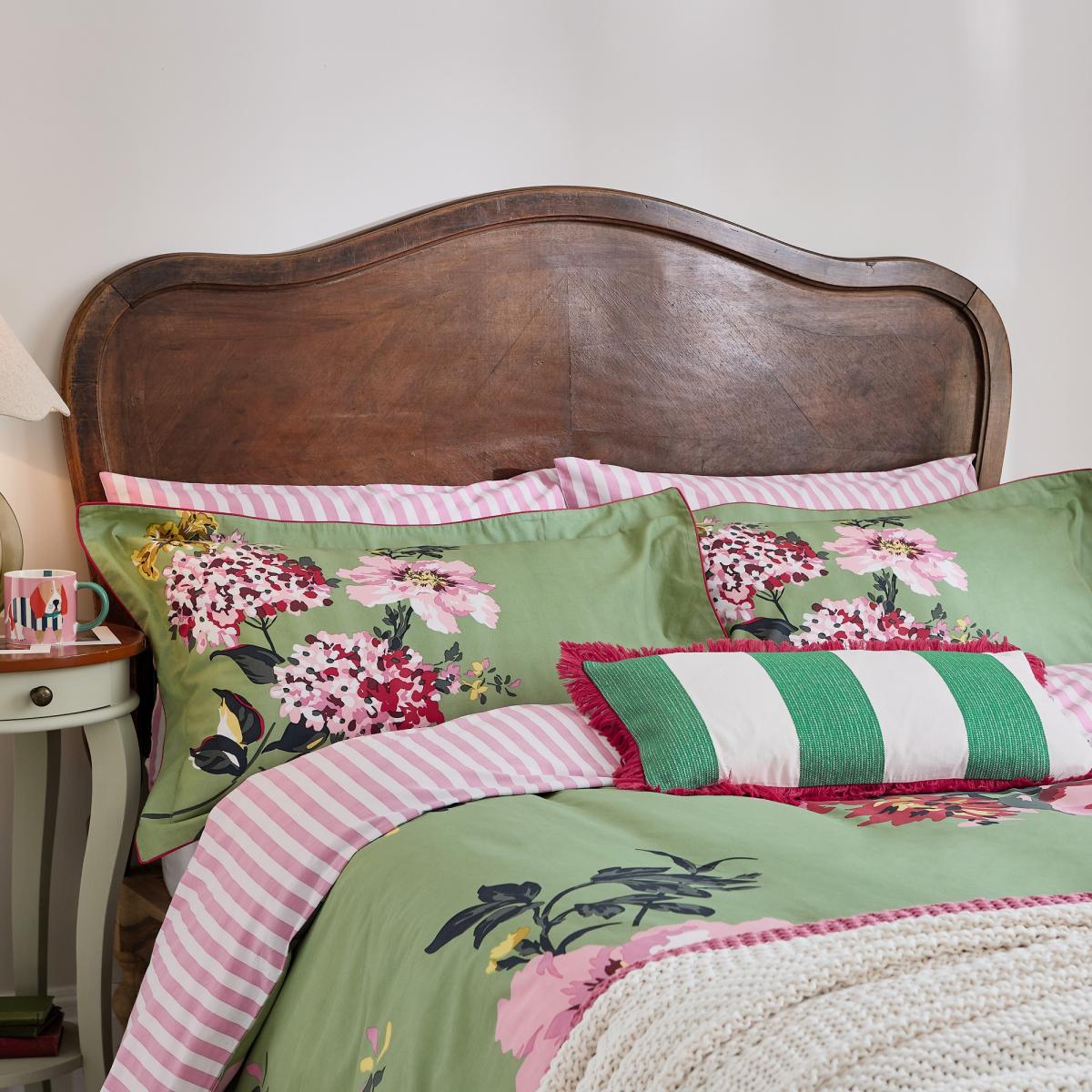 Hydrangea Floral Cotton Bedding Set By Joules in Green 260x220cm – image 2