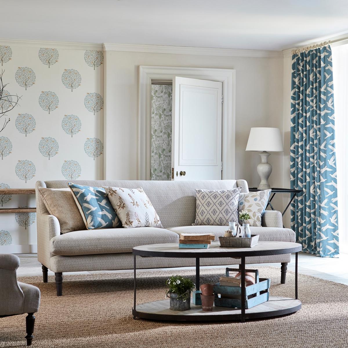 Bay Tree Wallpaper 216361 by Sanderson in Copper Denim Roll – image 3