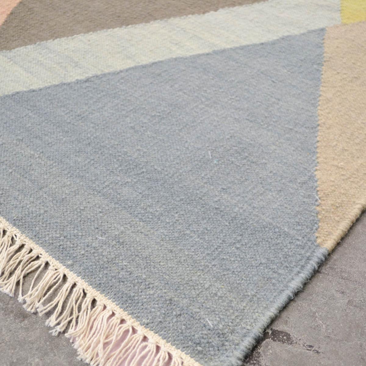 Jewel Rugs 48307 by Brink and Campman – image 2