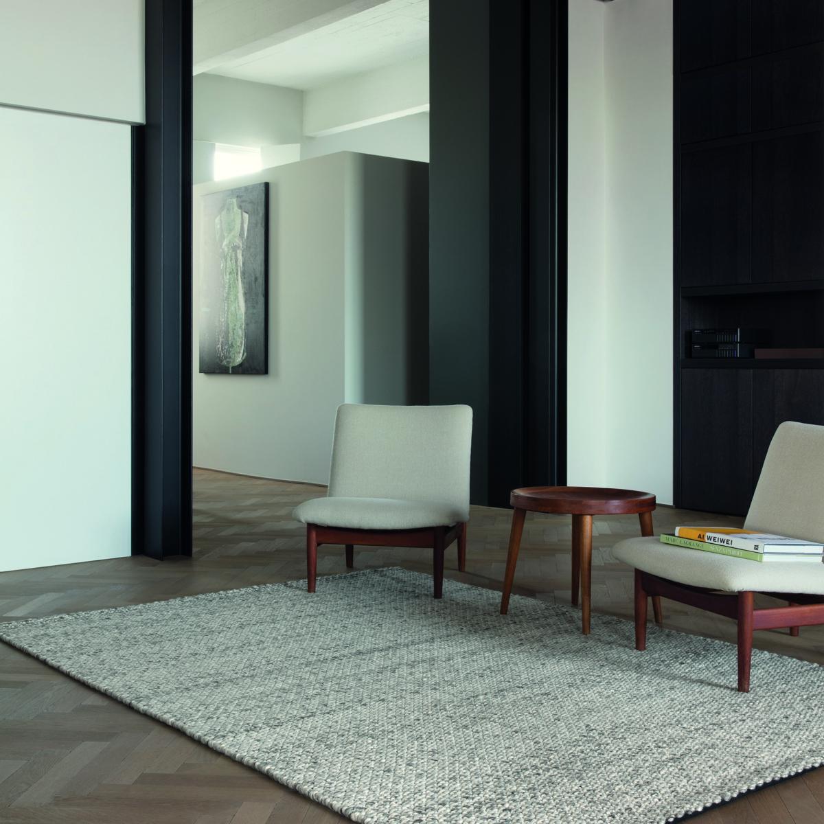 Solid Rugs 243 001 900 by Ligne Pure – image 1