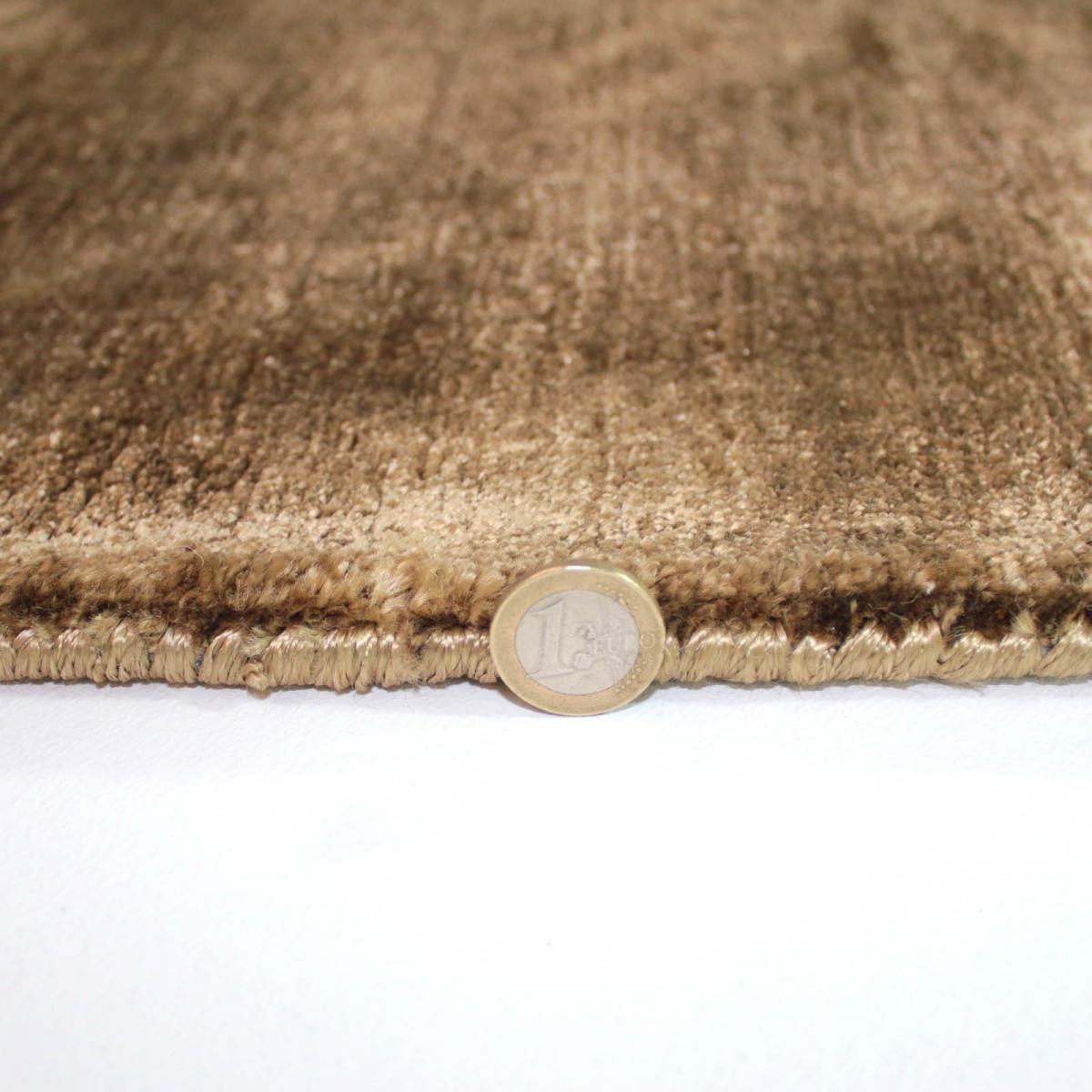 Cairo Rugs in Bronze from Luxmi 200x290cm – image 3