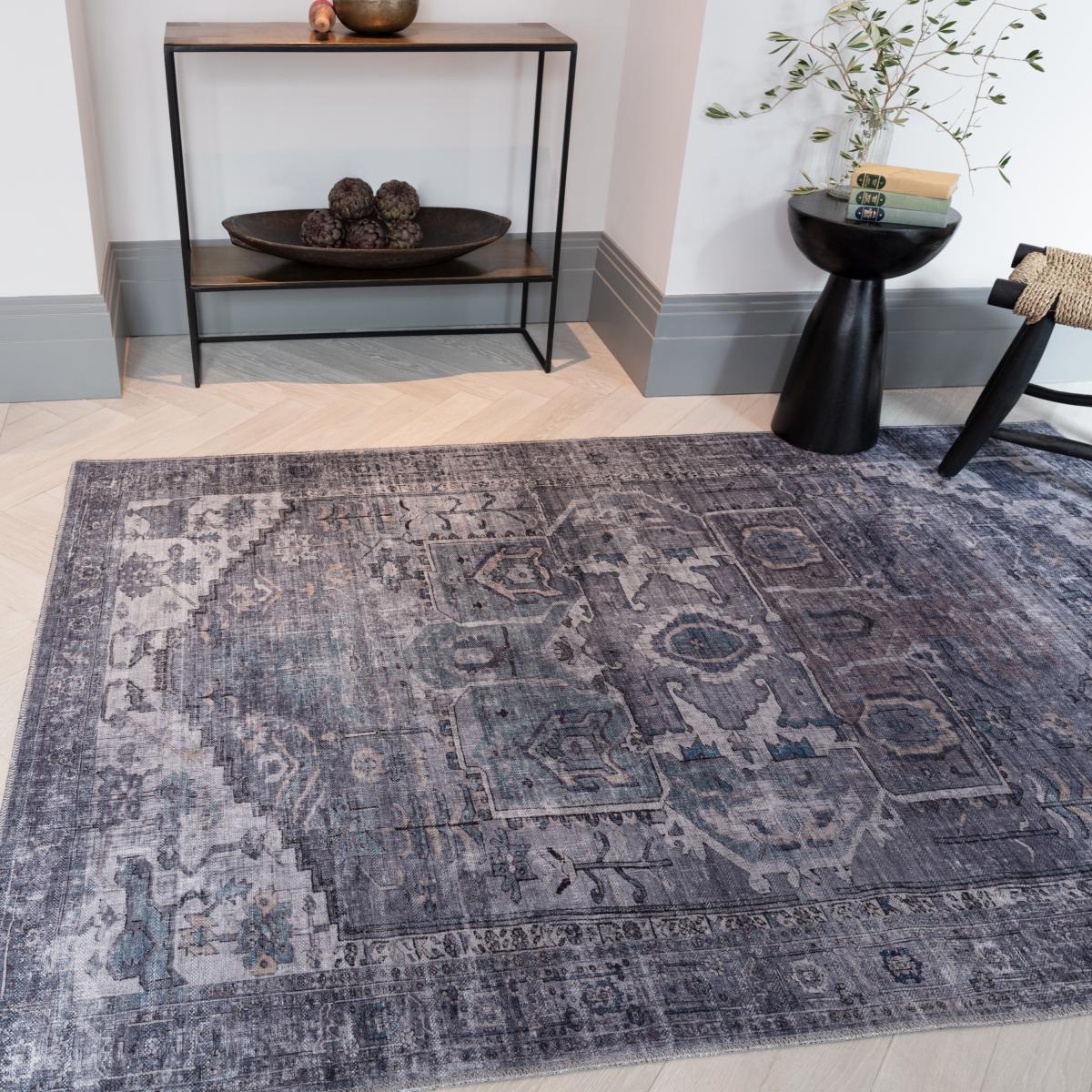 Kaya Noor KY03 Traditional Persian Floral Rugs in Grey Silver – image 1