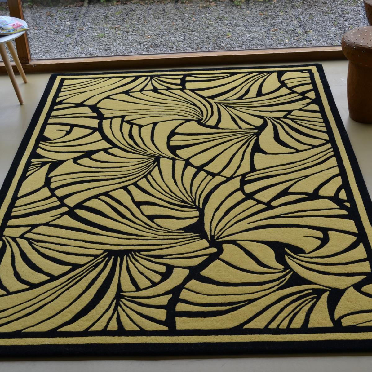 Japanese Fans Rugs 039305 in Gold by Florence Broadhurst 170x240cm – image 2