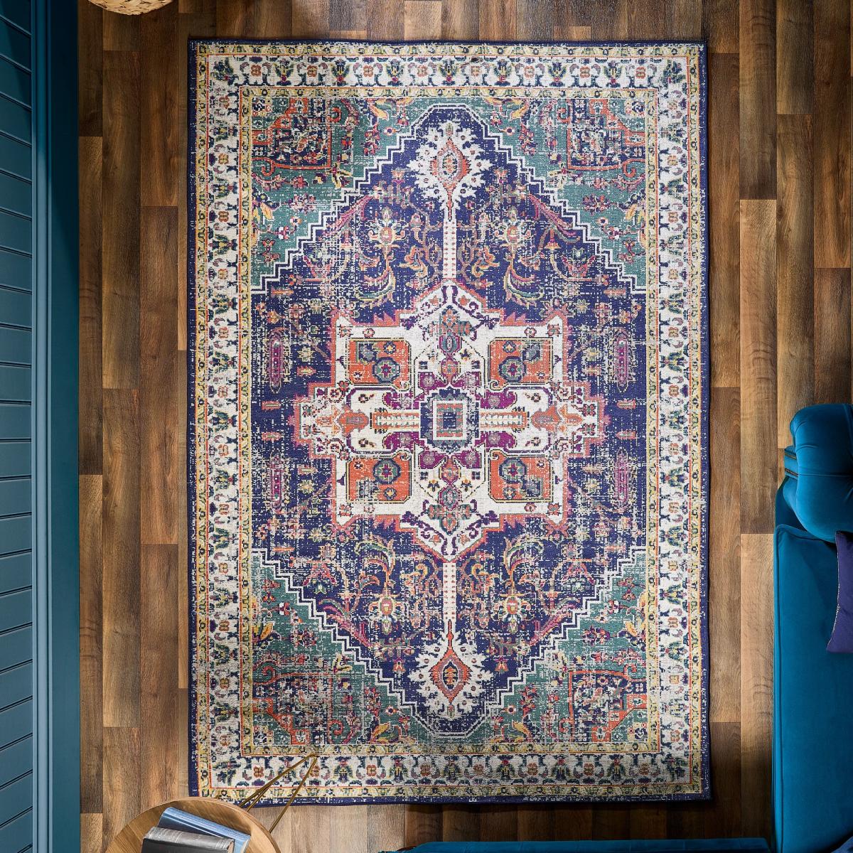 Granada Traditional Persian Rugs in Emerald Green 80x150cm – image 2