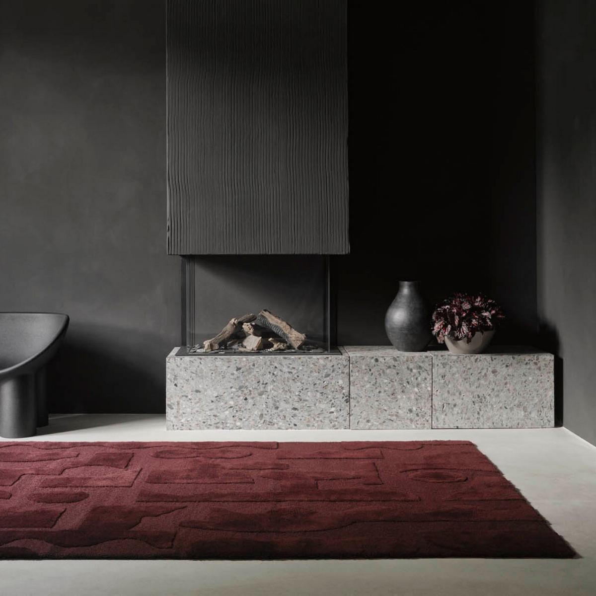 Mural Modest 121100 Wool Rugs by Brink and Campman in Burgundy 140x200cm – image 1