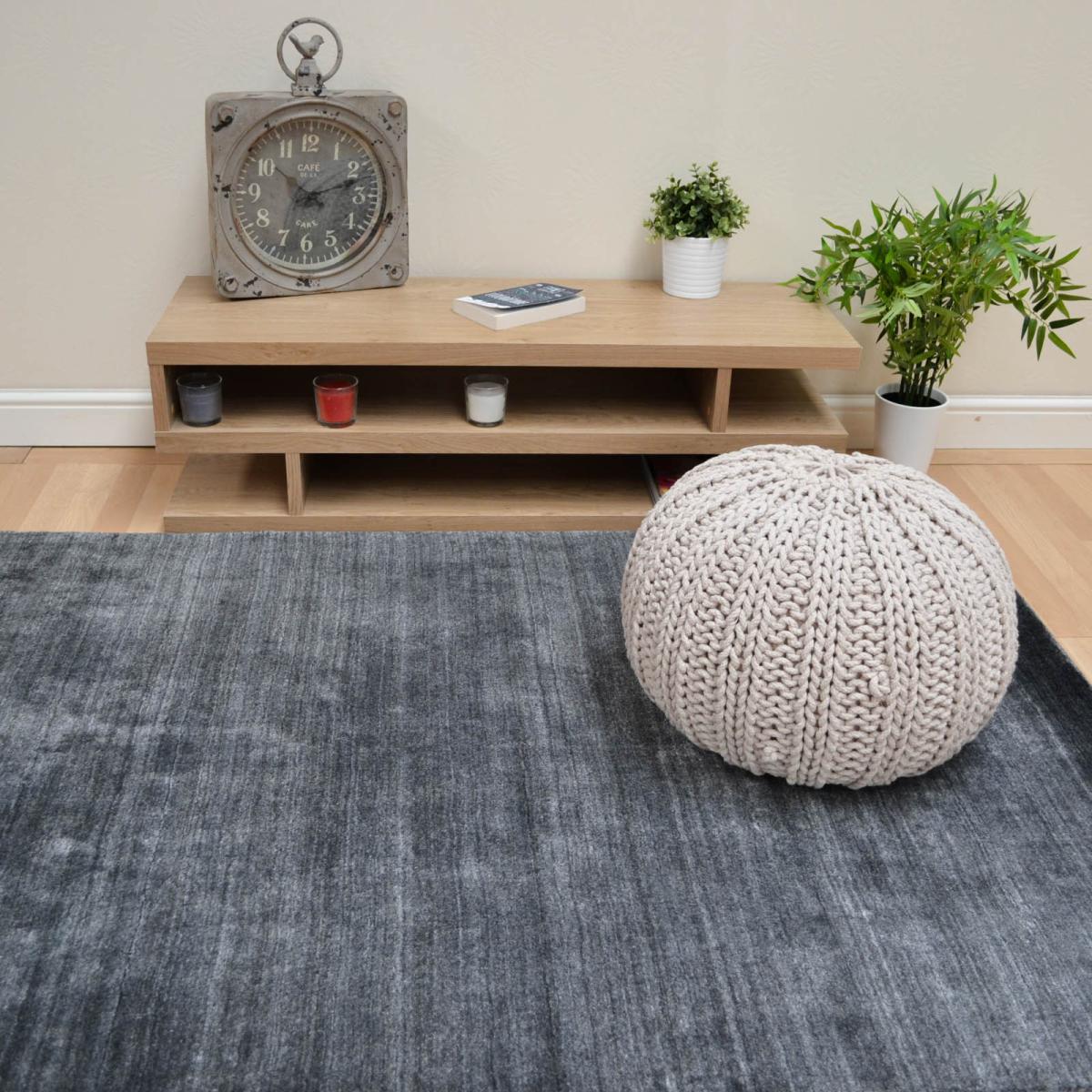 Skyler Rugs in Carbon – image 2