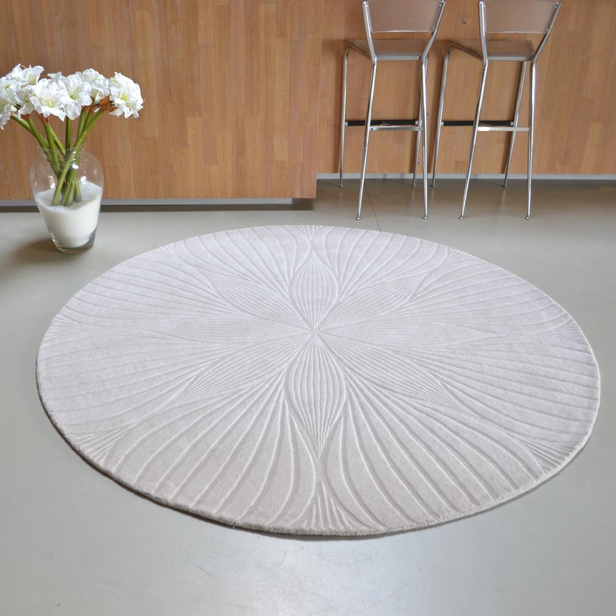 Folia Round Circle Modern Floral Rugs 38301 by Wedgwood 150x150cm – image 2