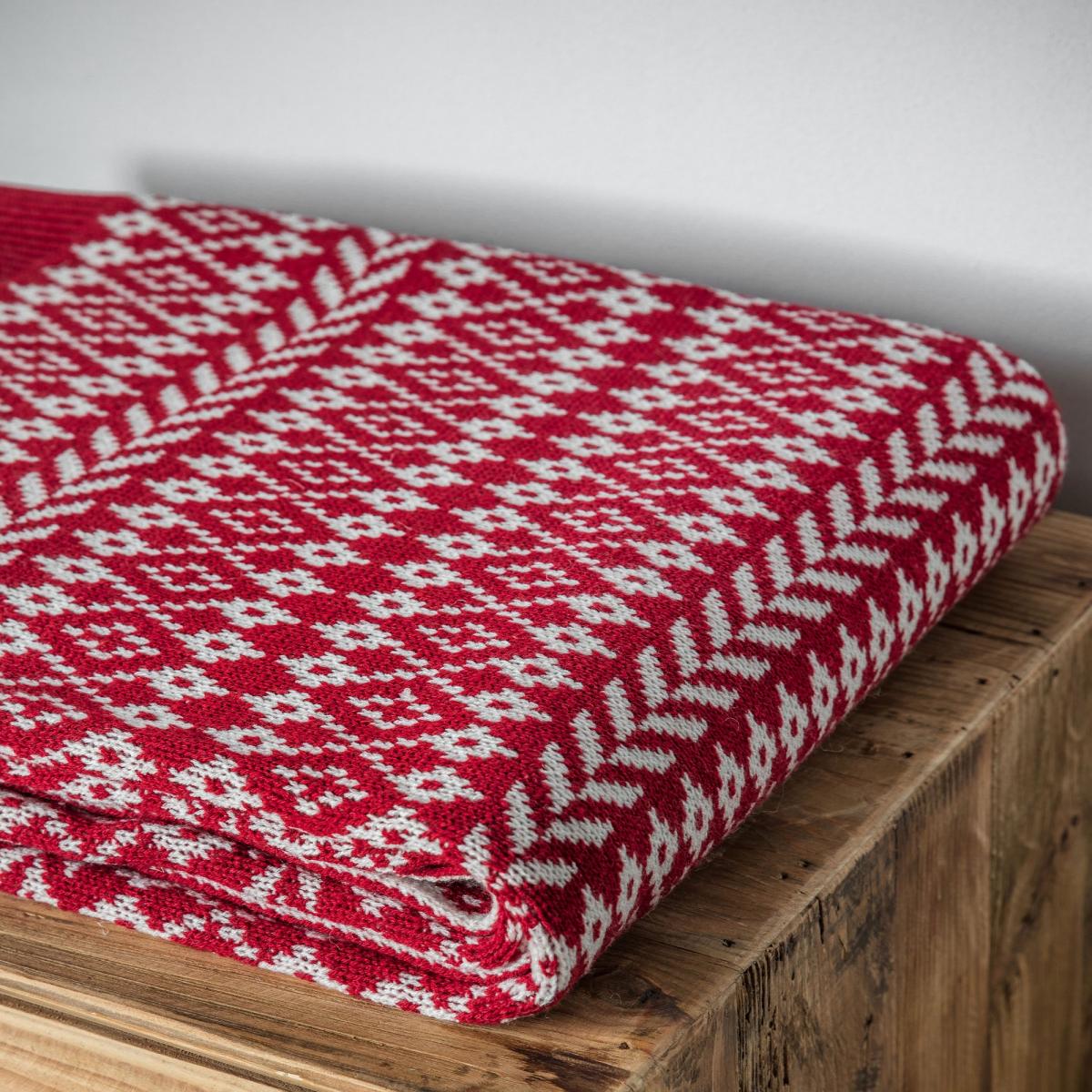 Fairisle Diamond Kilburn & Scott Throw in Red130x170cm