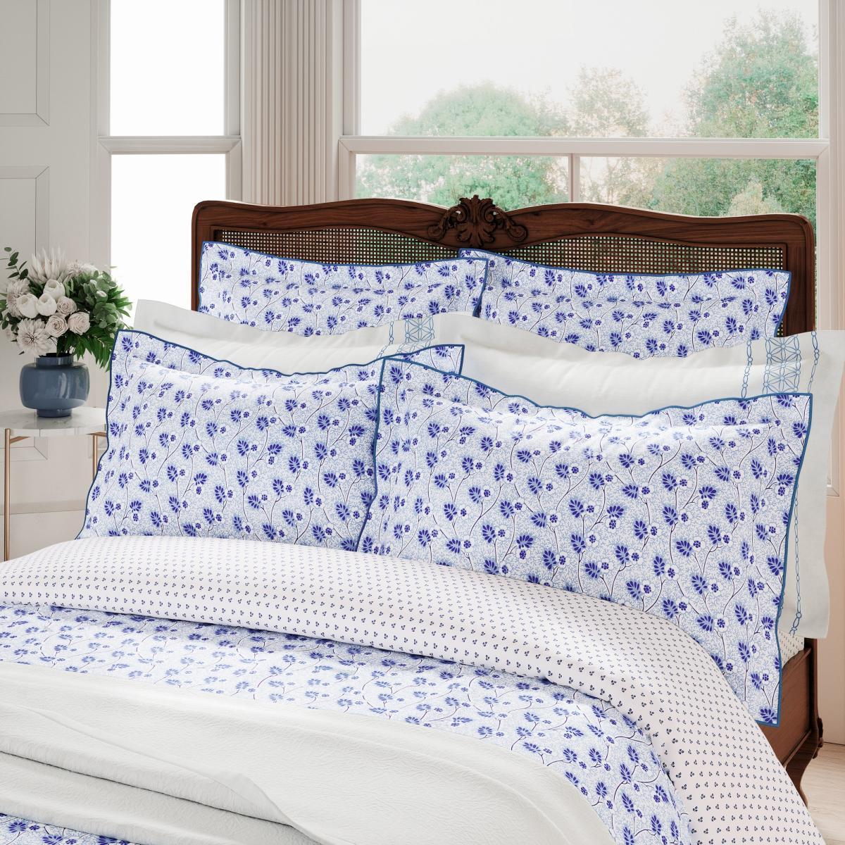 Swanwick Floral Bedding by V&A in Indigo Blue & White 140x200cm – image 2