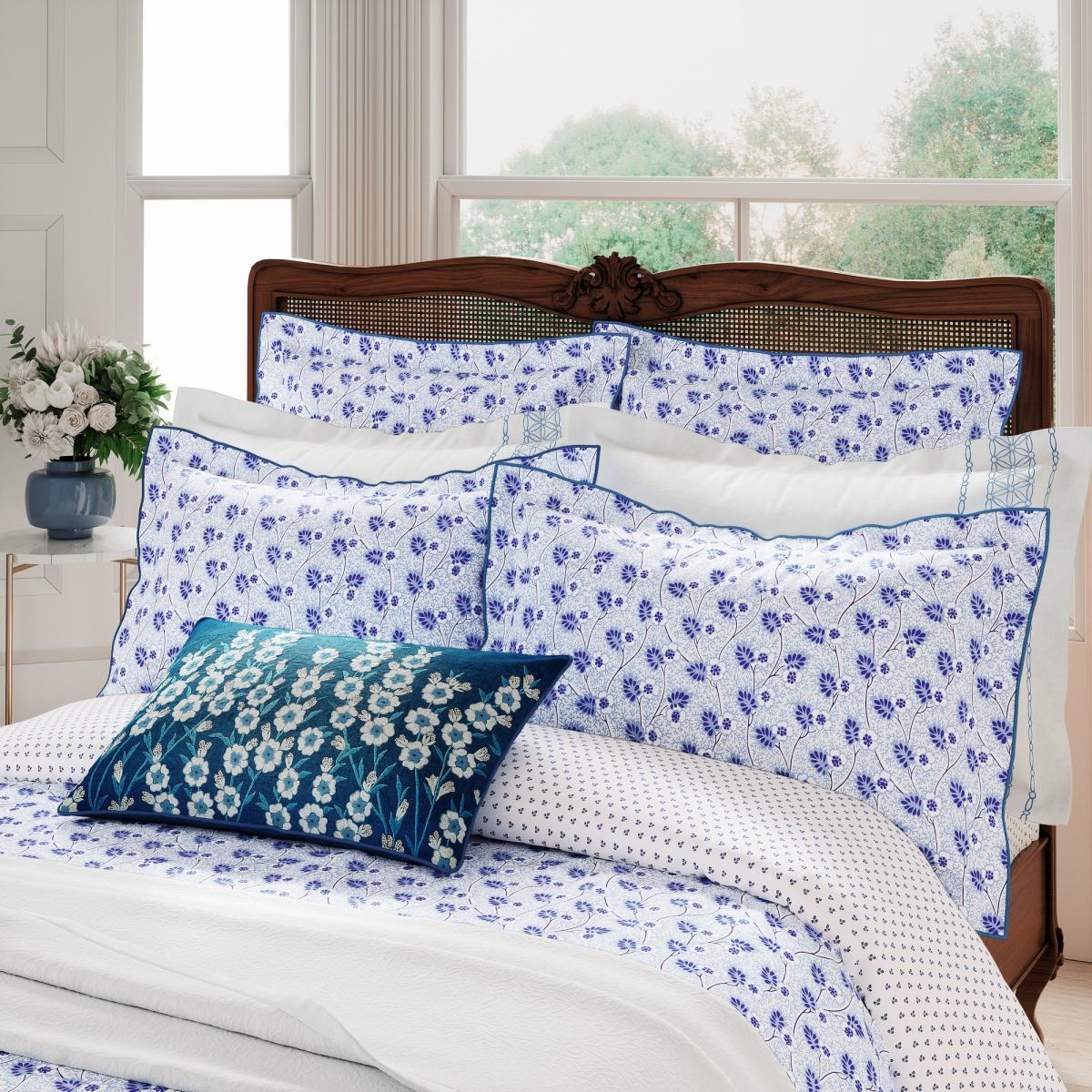Swanwick Floral Bedding by V&A in Indigo Blue & White 140x200cm – image 3