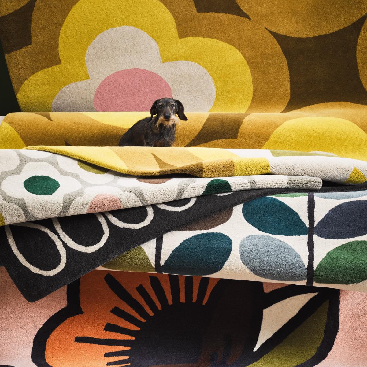Passion Flower Rugs 59602 in Pink by Orla Kiely – image 2