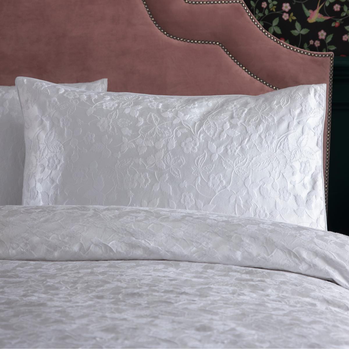 Wild Strawberry Floral Bedding Duvet Cover and Pillowcase By Wedgwood in White 220x260cm – image 3