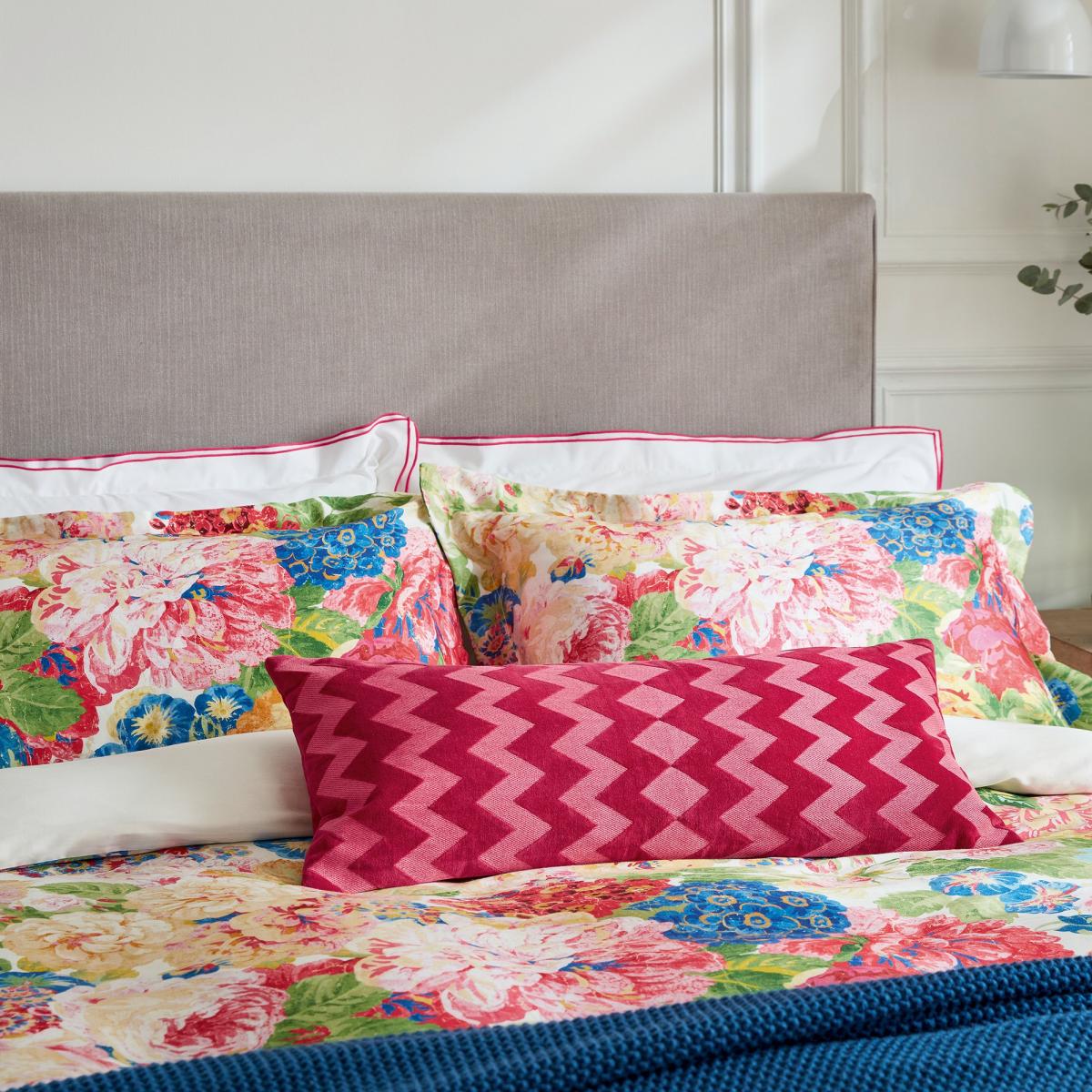 Very Rose and Peony Floral Bedding by Sanderson in Multi 74x48cm – image 2