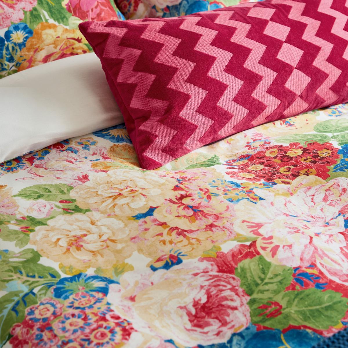 Very Rose and Peony Floral Bedding by Sanderson in Multi 74x48cm – image 3