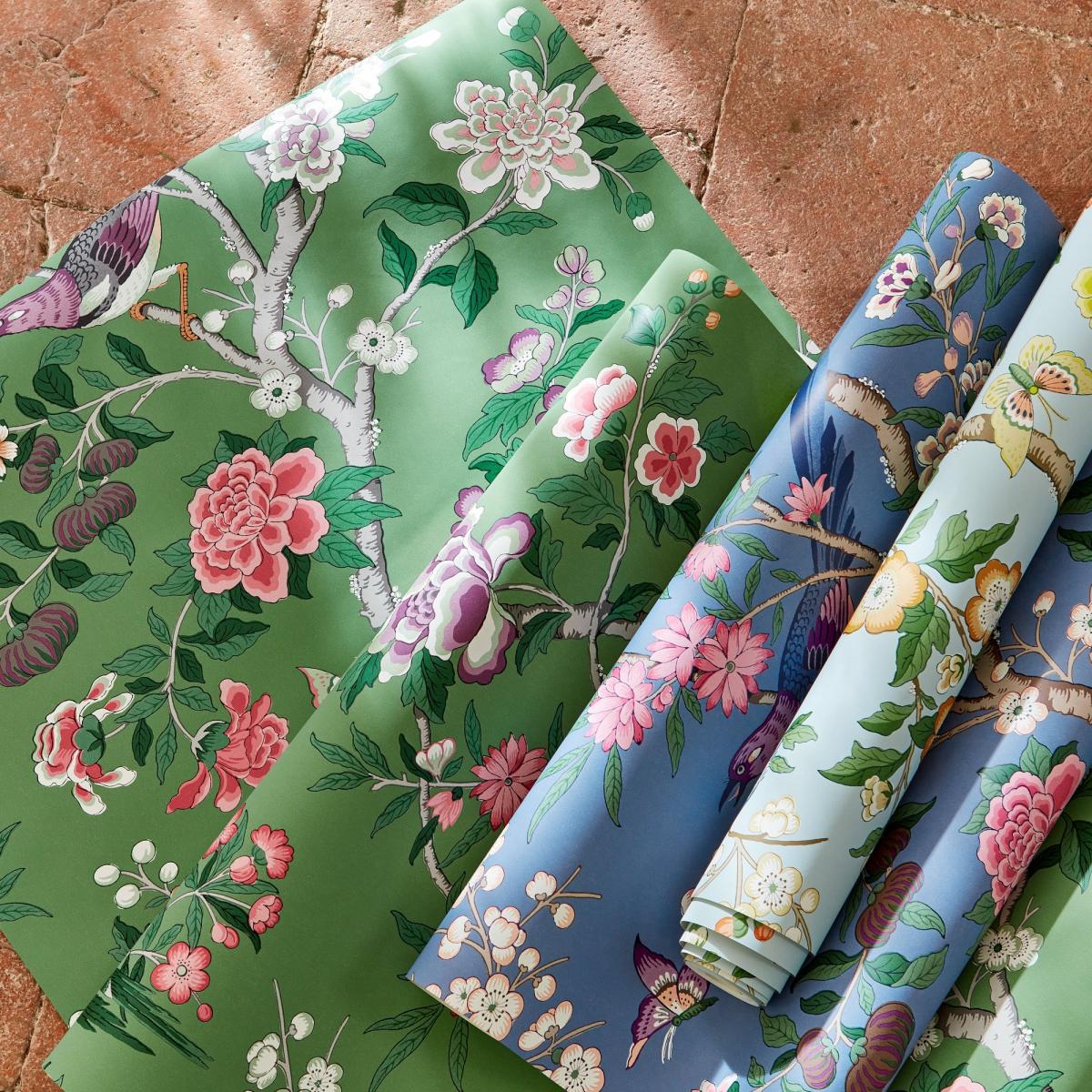 Chinoiserie Hall Wallpaper 217110 by Morris & Co in Chinese Green Lotus Pink&nbsp;Roll – image 2