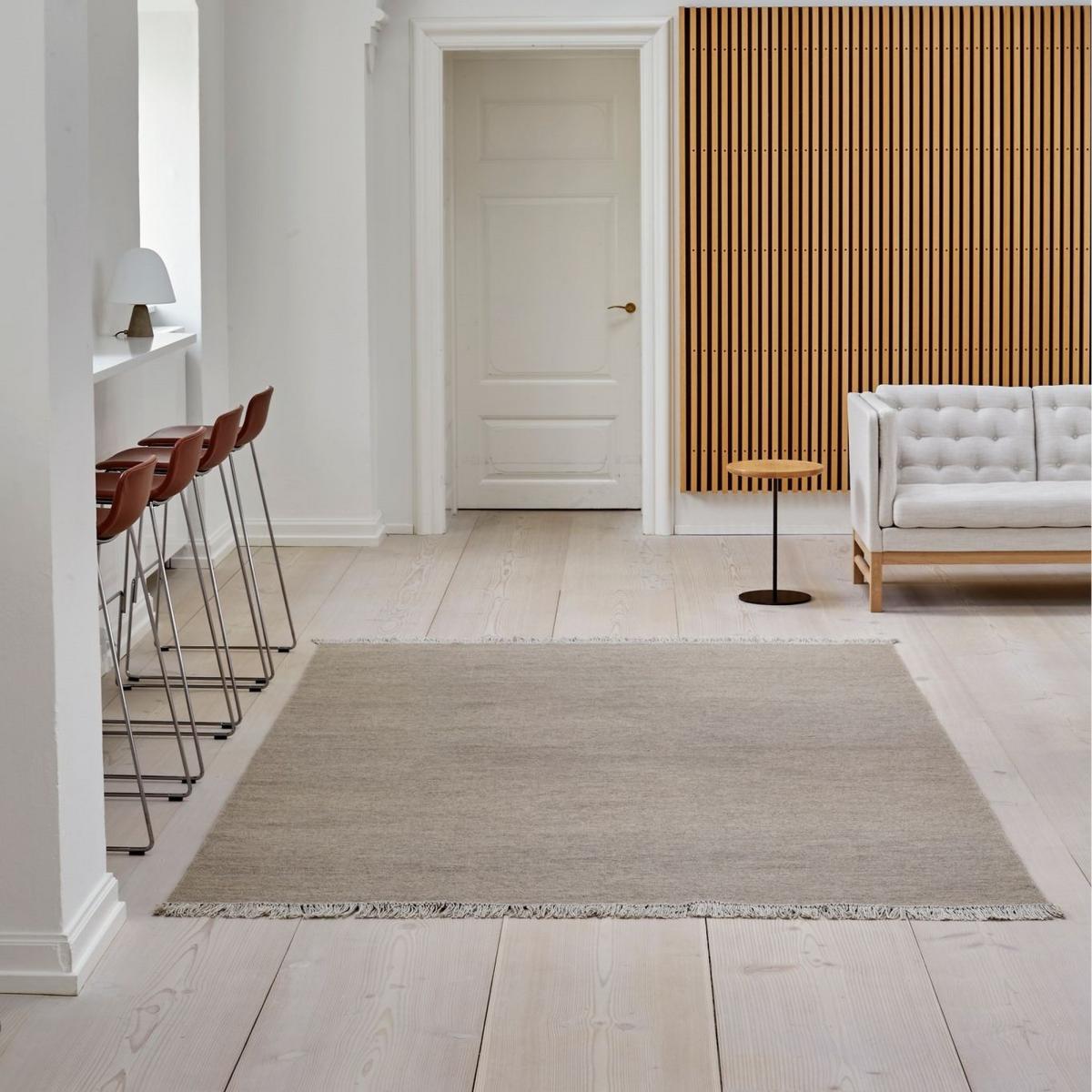 Escape Kelim Fringe Rugs in Grey by Muscat 250x300cm – image 1
