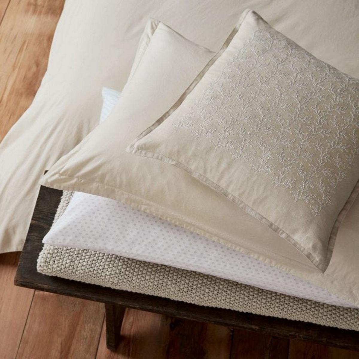 Drift Organic Knit Throw By Murmur in Linen Cream 130x170cm – image 4