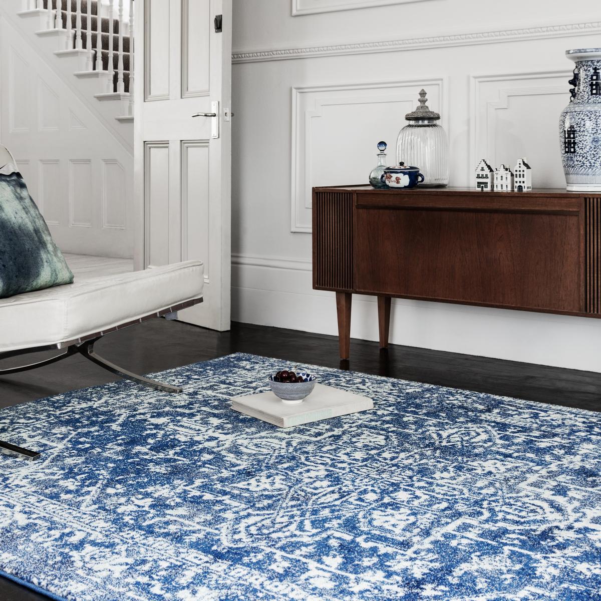 Nova Rugs NV11 in Antique Navy – image 2