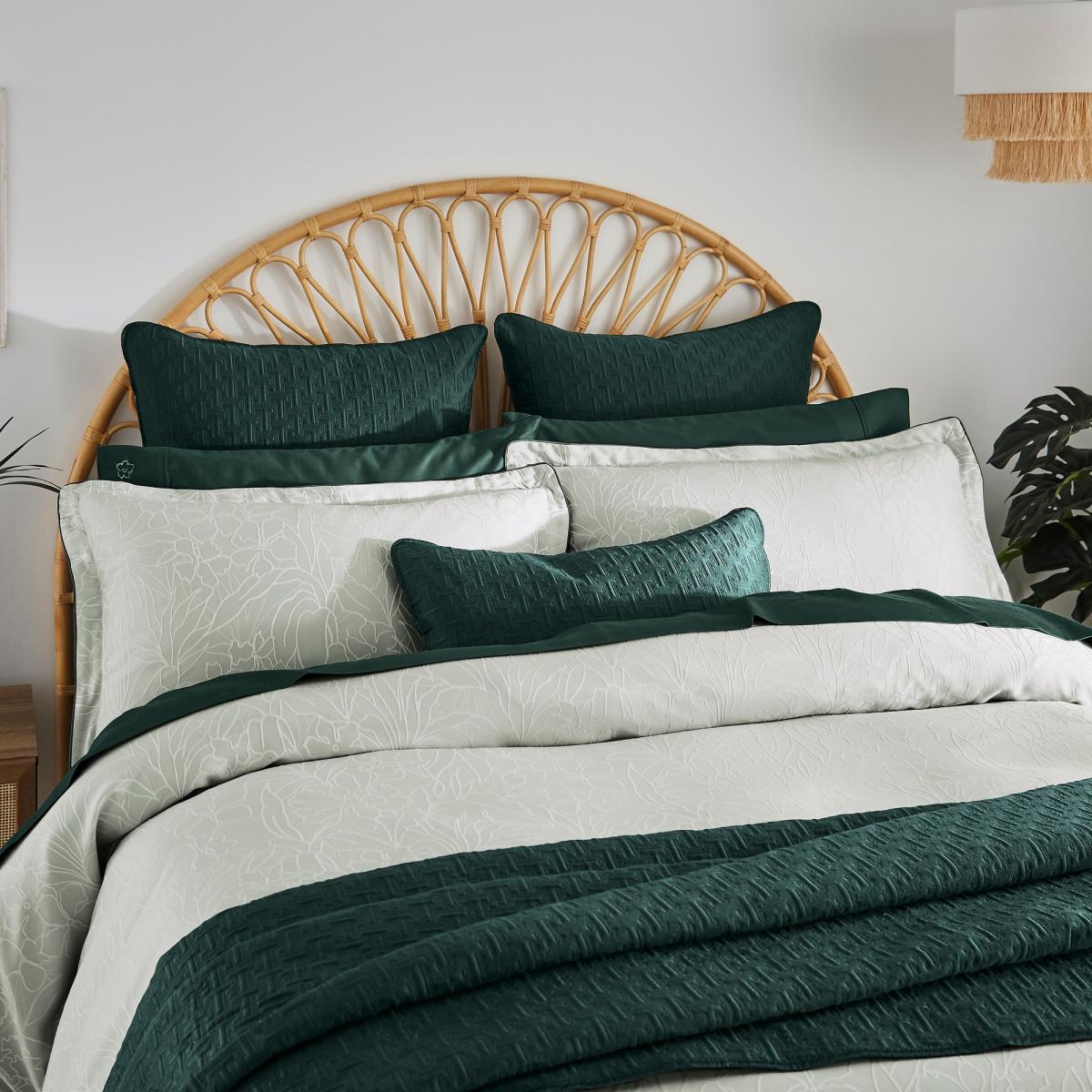 Lemongrass Jaquard Bedding Duvet Cover and Pillowcase by Ted Baker in Sage Green 260x220cm – image 2
