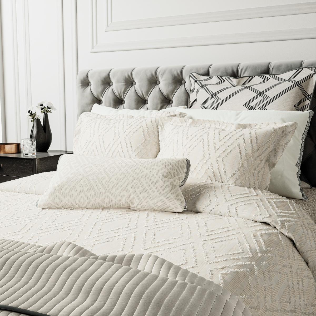 Emani Clipped Geometric Bedding by Bedeck of Belfast in Chalk White 74x48cm – image 2