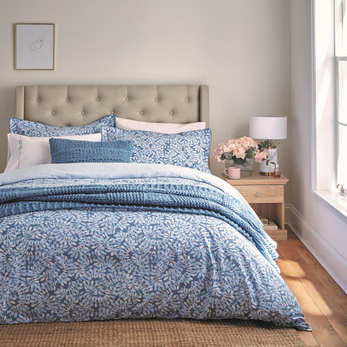 Be Still Foliage Leaf Bedding by Katie Piper in Blue 200x200cm – image 1