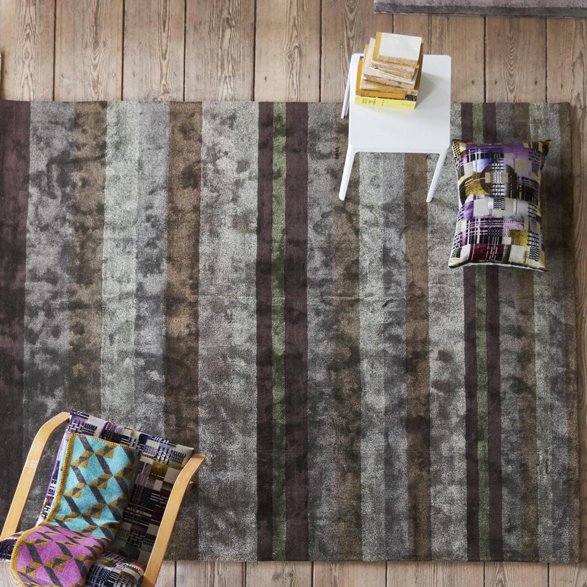 Tanchoi Rugs in Graphite by Designers Guild – image 1
